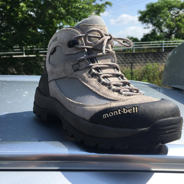 mont bell(モンベル)のmont bell トレッキングブーツ　27.0cm スポーツ/アウトドアのアウトドア(登山用品)の商品写真