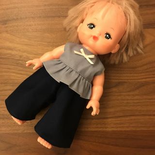 ハンドメイド メルちゃん フリルブラウス パンツセット セットアップ グレー×紺(人形)
