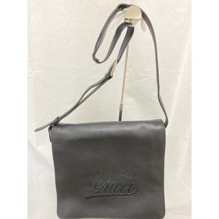 グッチ(Gucci)のGUCCIショルダーバッグ☆限定品☆メンズブラックレザー(ショルダーバッグ)