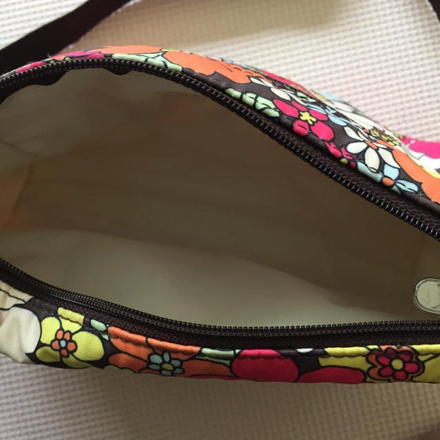 LeSportsac(レスポートサック)のレスポートサック ショルダー レディースのバッグ(ショルダーバッグ)の商品写真