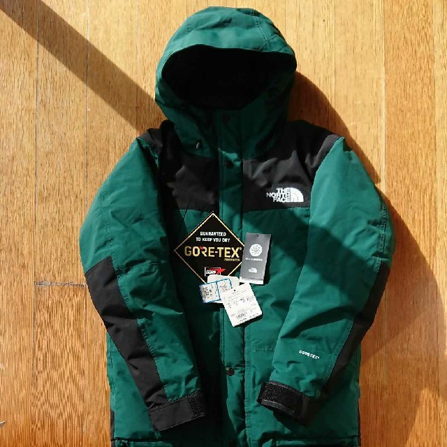 THE NORTH FACE(ザノースフェイス)の冬前の今がチャンス!!THE NORTH FACE マウンテンダウンジャケット メンズのジャケット/アウター(ダウンジャケット)の商品写真