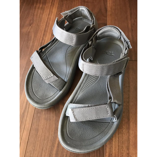 Teva(テバ)の最終お値下げ❗️Teva テバ　ハリケーン　XLT2 サンダル レディースの靴/シューズ(サンダル)の商品写真