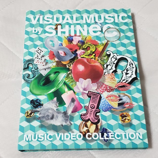 SHINee(シャイニー)のSHINee　DVD2枚組 エンタメ/ホビーのDVD/ブルーレイ(ミュージック)の商品写真