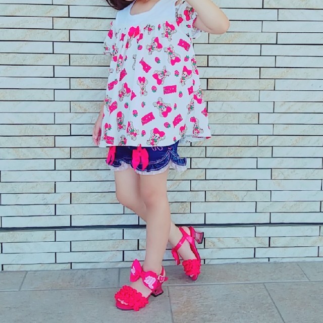 EARTHMAGIC(アースマジック)のパフュームチュニック キッズ/ベビー/マタニティのキッズ服女の子用(90cm~)(ブラウス)の商品写真