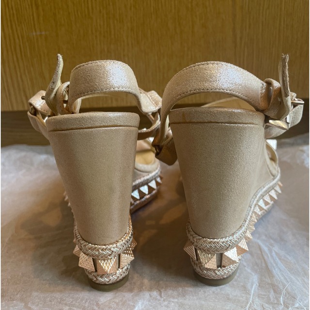 Christian Louboutin(クリスチャンルブタン)の限定カラー　ルブタン  レディースの靴/シューズ(サンダル)の商品写真