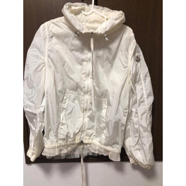 モンクレール ジャンパー白 人気商品の aleksandra-urman.ch