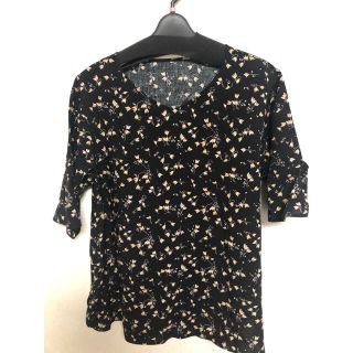 レプシィム(LEPSIM)のくま様専用　　小花柄ブラウス＋niko and Tシャツ２点　⭐︎新品未使用(シャツ/ブラウス(半袖/袖なし))