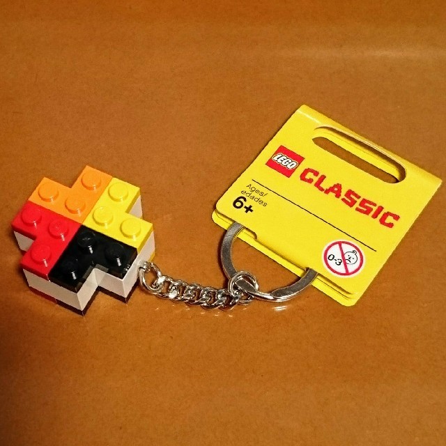 Lego(レゴ)のレゴ★レゴグッズ レゴキーリング オレンジ系 オリジナルアレンジ 人気 エンタメ/ホビーのおもちゃ/ぬいぐるみ(キャラクターグッズ)の商品写真