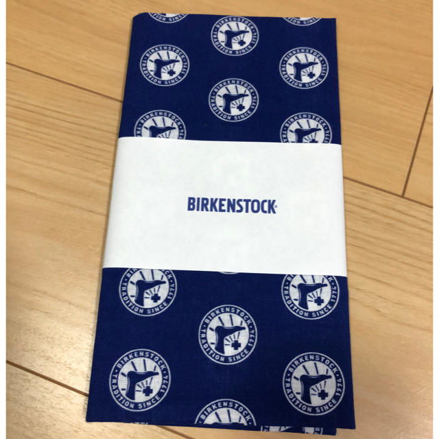 BIRKENSTOCK(ビルケンシュトック)の【非売品】ビルケン　BIRKENSTOCK 手拭い　てぬぐい エンタメ/ホビーのコレクション(ノベルティグッズ)の商品写真