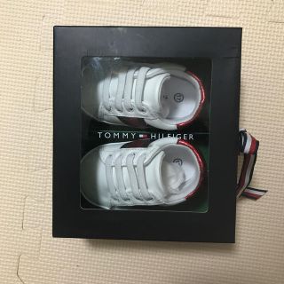 トミーヒルフィガー(TOMMY HILFIGER)のトミーヒルビガー ベビーシューズ(スニーカー)