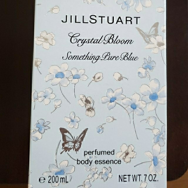 JILLSTUART(ジルスチュアート)の【あい様専用】 クリスタルブルーム サムシングピュアブルーボディ   コスメ/美容のボディケア(ボディローション/ミルク)の商品写真