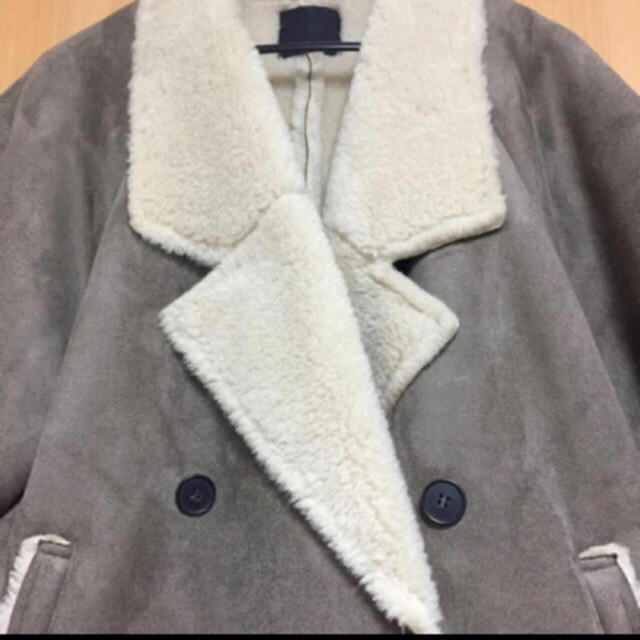 KBF(ケービーエフ)のKBF ムートン コート レディースのジャケット/アウター(ムートンコート)の商品写真