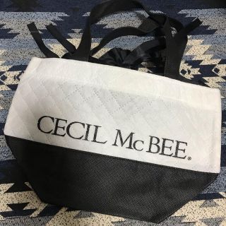 セシルマクビー(CECIL McBEE)のCECIL McBEE ショッパー　不織布(ショップ袋)