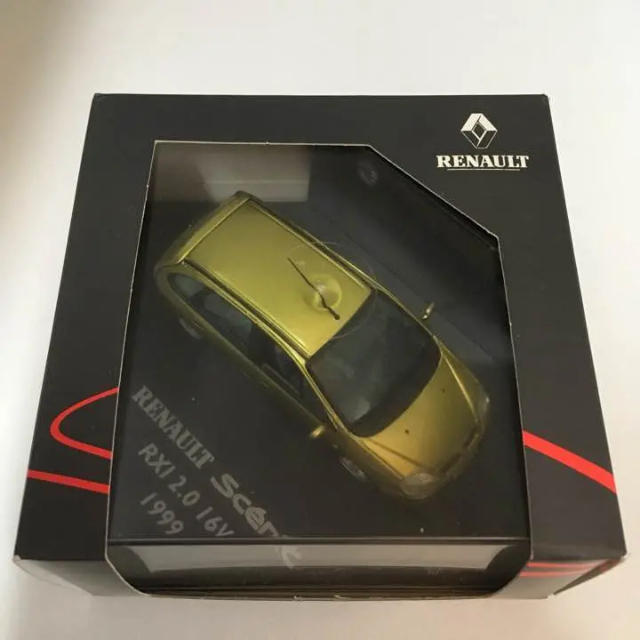 RENAULT(ルノー)のルノー セニック ミニカー 模型 非売品 エンタメ/ホビーのおもちゃ/ぬいぐるみ(模型/プラモデル)の商品写真