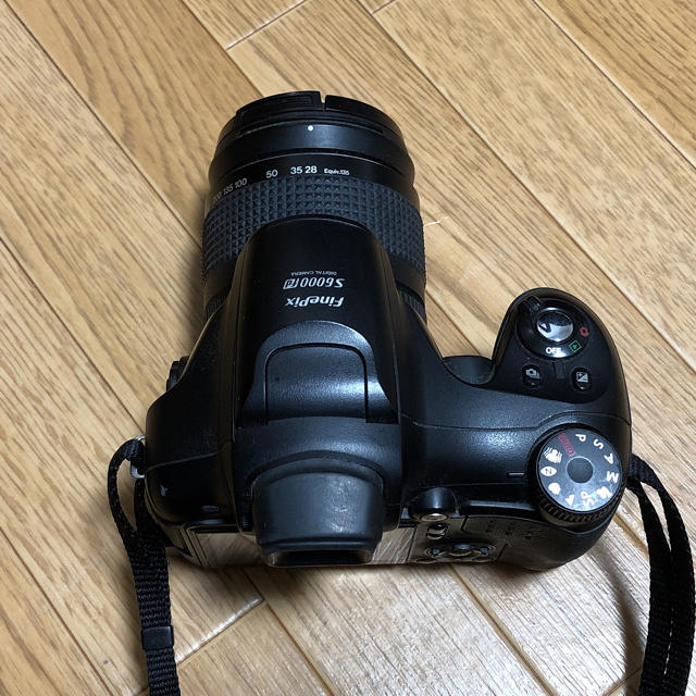 富士フイルム FinePix S6000fd  USBケーブル 1