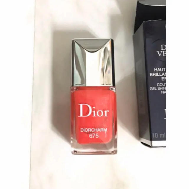 Dior(ディオール)の【限定色】ディオール ヴェルニ コスメ/美容のネイル(ネイル用品)の商品写真