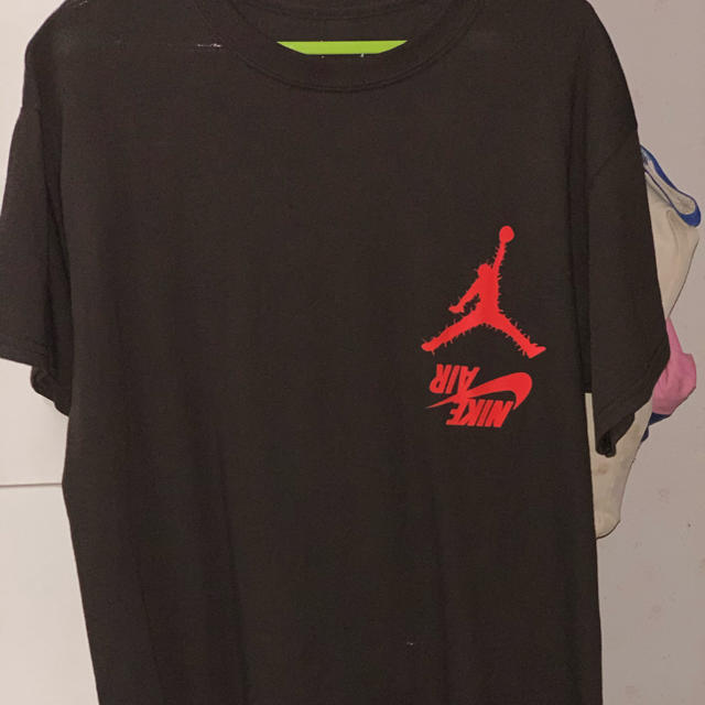 Nike travis scott コラボTシャツ