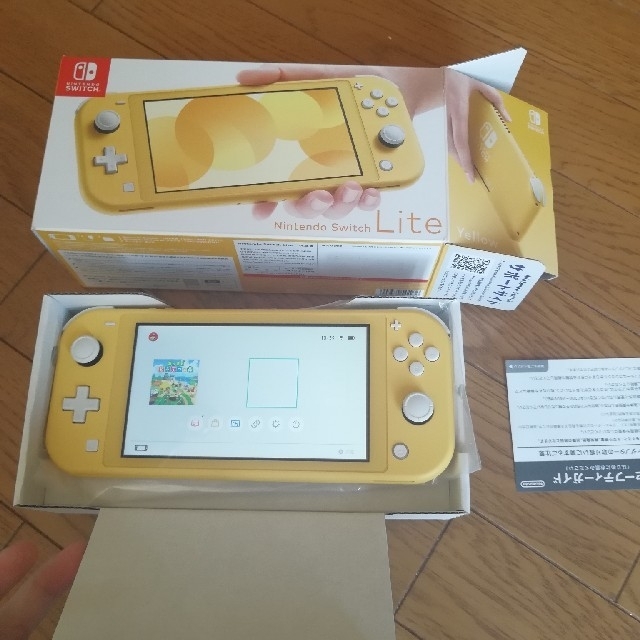 nintendo switch lite家庭用ゲーム機本体