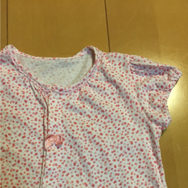 Fusen-Usagi(フーセンウサギ)の【美品】richesse ピンク柄 半袖 80 キッズ/ベビー/マタニティのベビー服(~85cm)(ロンパース)の商品写真