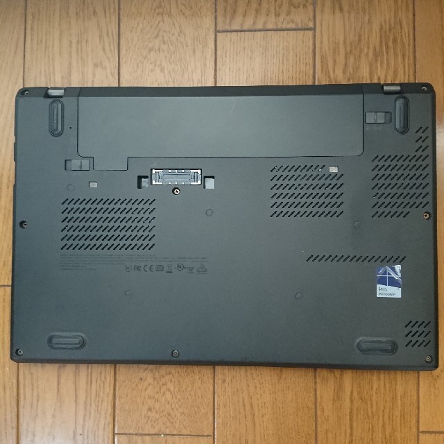 Lenovo - ThinkPad X260 i5 6200u メモリ8G SSD256 W10の通販 by T.S.Trading ラクマ支店｜レノボ ならラクマ