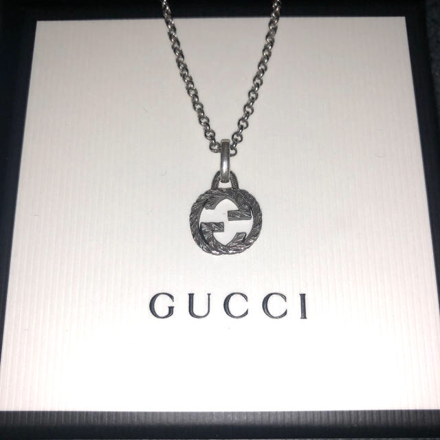 Gucci(グッチ)のGUCCI インターロッキングG ペンダントネックレス メンズのアクセサリー(ネックレス)の商品写真