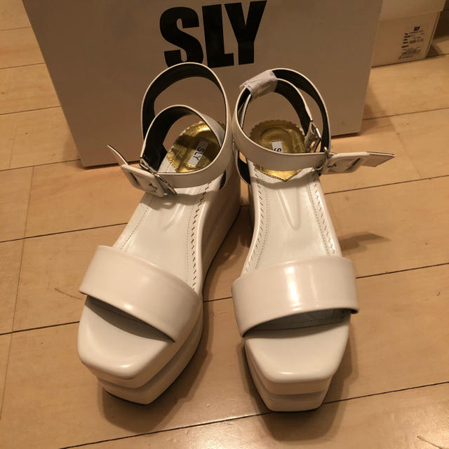 SLY(スライ)の正規SLY PLATFORM SANDAL プラットフォームサンダル レディースの靴/シューズ(サンダル)の商品写真