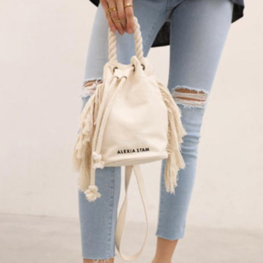 ALEXIA STAM(アリシアスタン)のアリシアスタン 巾着型 フリンジ ショルダー バッグ  新品未使用 レディースのバッグ(ショルダーバッグ)の商品写真