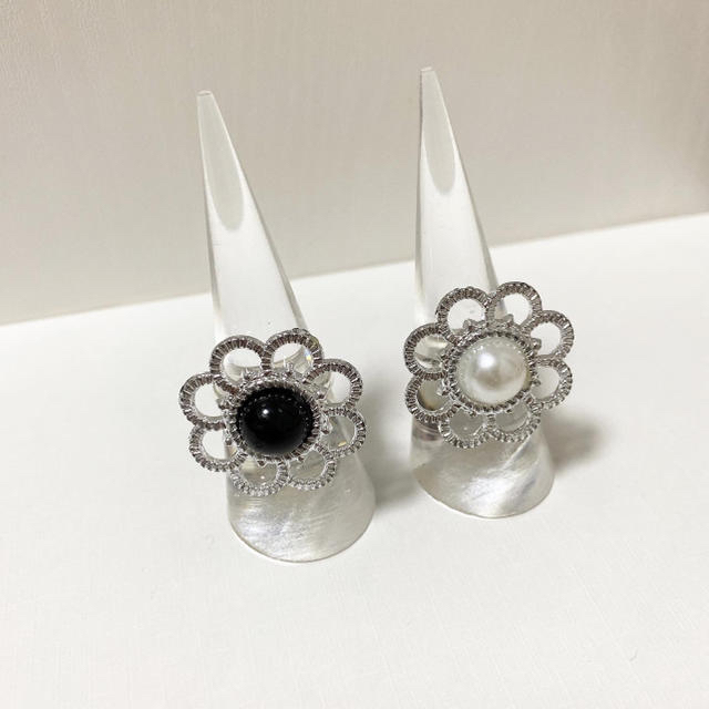 セール♡flower ring ❁ ハンドメイドのアクセサリー(リング)の商品写真