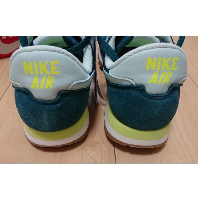 NIKE(ナイキ)の専用★新品★NIKEナイキエアペガサス'83 24.5cm  レディースの靴/シューズ(スニーカー)の商品写真