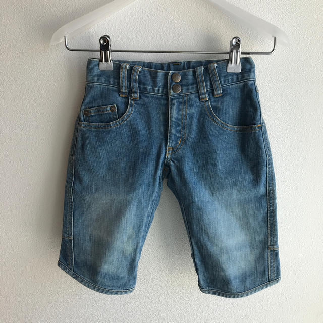 BACK ALLEY(バックアレイ)のデニムハーフパンツ boy 120㎝ (BACK ALLEY) キッズ/ベビー/マタニティのキッズ服男の子用(90cm~)(パンツ/スパッツ)の商品写真