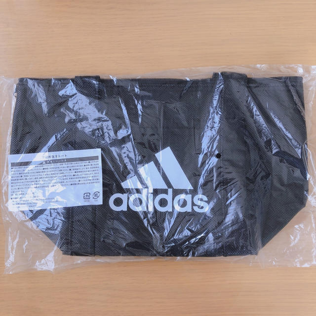 adidas(アディダス)のadidas 不織布保冷トート インテリア/住まい/日用品のキッチン/食器(弁当用品)の商品写真