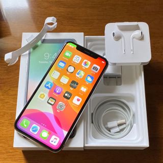 アップル(Apple)の【SIMロック解除済】iPhone X 256GB ホワイト(スマートフォン本体)