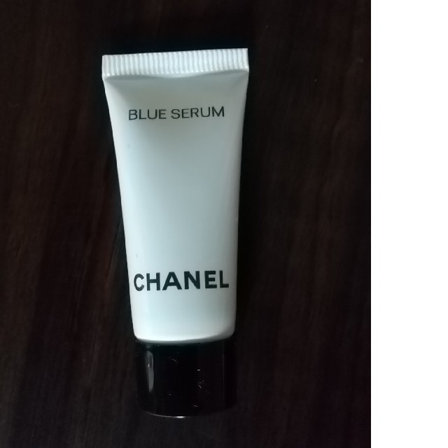 CHANEL(シャネル)のCHANEL シャネル ブルーセラム 美容液 新品未使用  コスメ/美容のスキンケア/基礎化粧品(美容液)の商品写真