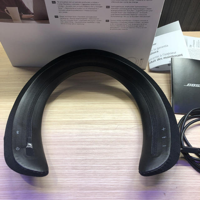 Bose soundwear companion 肩掛けスピーカー