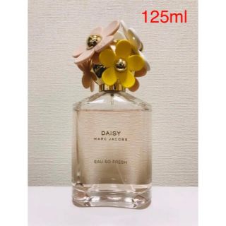 マークバイマークジェイコブス(MARC BY MARC JACOBS)のDAISY MARC JACOBS EAU SO FRESH  香水 125ml(香水(女性用))