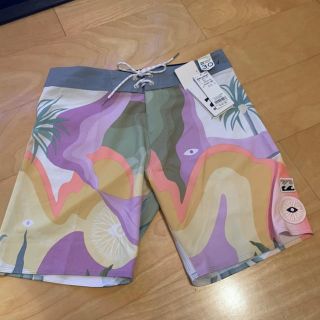 ビラボン(billabong)の新品　BILLABONG サーフパンツ 水着(水着)