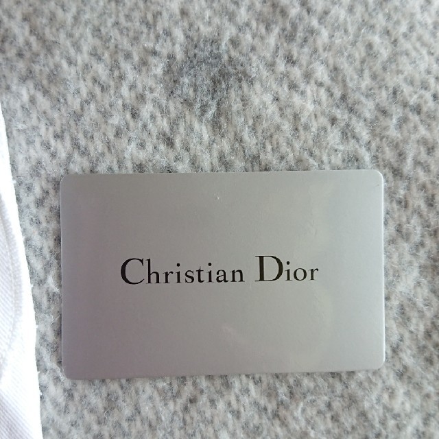 Christian Dior(クリスチャンディオール)のめちゃくちゃ可愛いピンク！【新品】ディオール・カードケース レディースのファッション小物(パスケース/IDカードホルダー)の商品写真