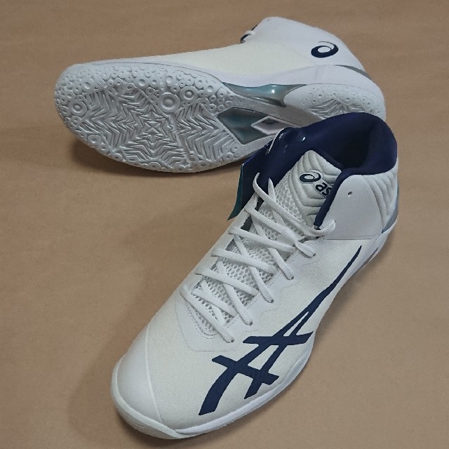 asics(アシックス)のバスケットボールS 27.5cm アシックス GELBURST 22 スポーツ/アウトドアのスポーツ/アウトドア その他(バスケットボール)の商品写真