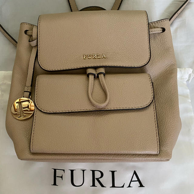 Furla(フルラ)のFURLA(フルラ) Noemi mini リュック レディースのバッグ(リュック/バックパック)の商品写真