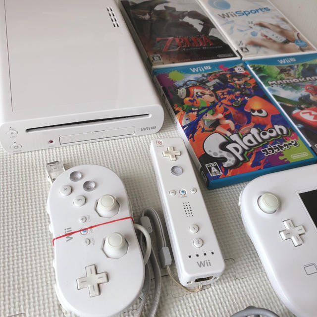 Wii U(ウィーユー)のWiiU 本体 ソフトセット エンタメ/ホビーのゲームソフト/ゲーム機本体(家庭用ゲーム機本体)の商品写真