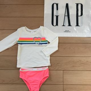 ベビーギャップ(babyGAP)の新品★ 90cm gap 水着 ラッシュガード ハート(水着)