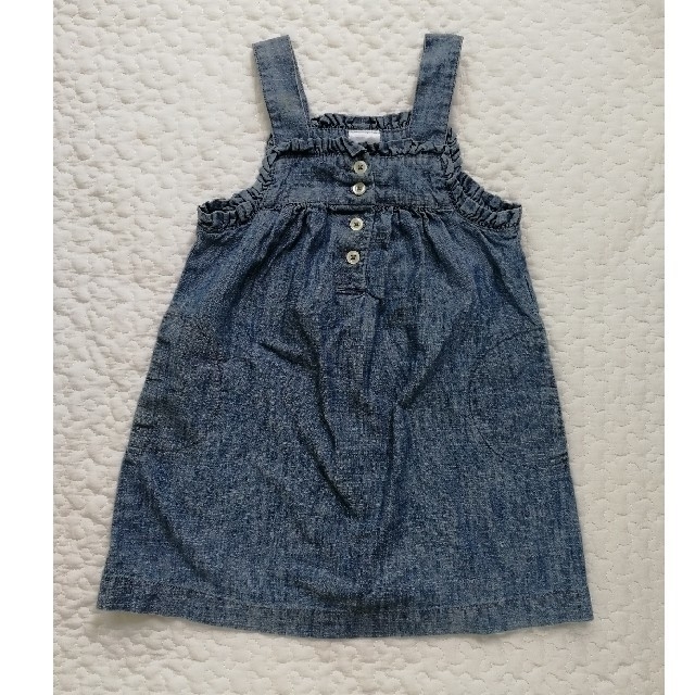 babyGAP(ベビーギャップ)の6/30削除！90cm　デニムワンピと下着セット キッズ/ベビー/マタニティのキッズ服女の子用(90cm~)(ワンピース)の商品写真