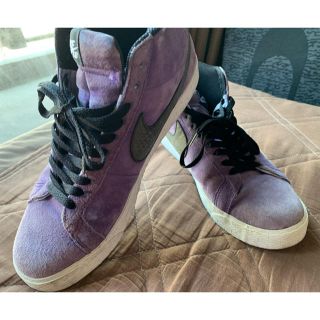 ナイキ(NIKE)のNIKE BLAZERSBVARSITYPURPLEBLACKナイキ ブレザー (スニーカー)