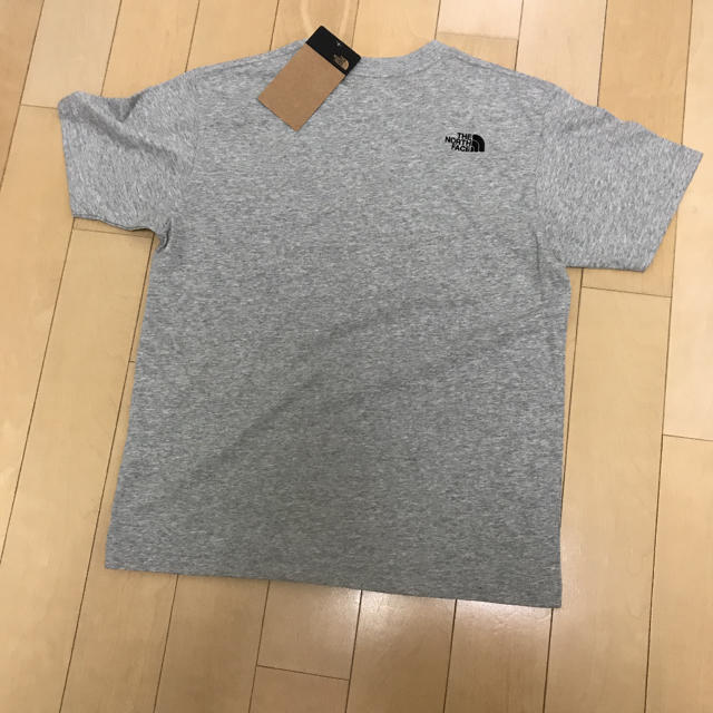 THE NORTH FACE(ザノースフェイス)の【新品未使用】ノースフェース SIMPLE LOGO POCKET TEE メンズのトップス(Tシャツ/カットソー(半袖/袖なし))の商品写真