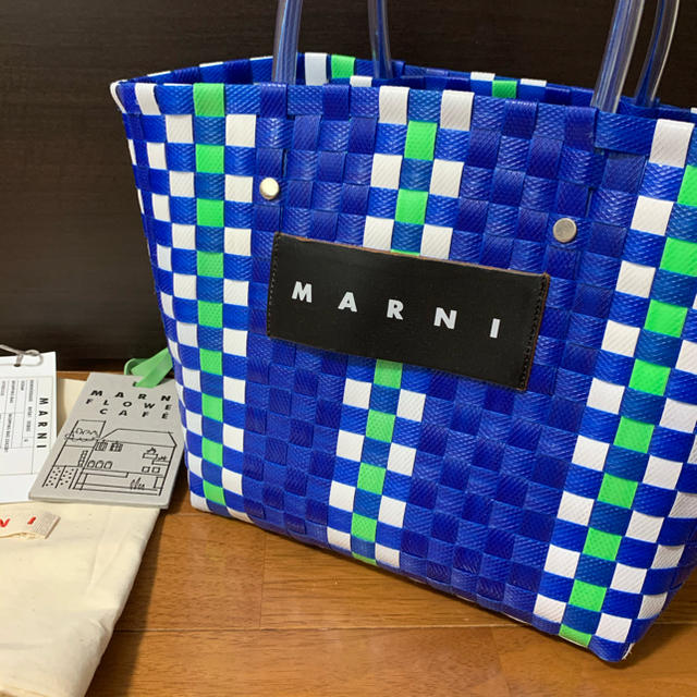 MARNI マルニ　カゴバッグ　ミニ　ブルー