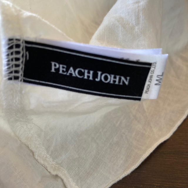 PEACH JOHN(ピーチジョン)のピーチジョン　リボンキャミレースパジャマ　セットアップ レディースのルームウェア/パジャマ(ルームウェア)の商品写真