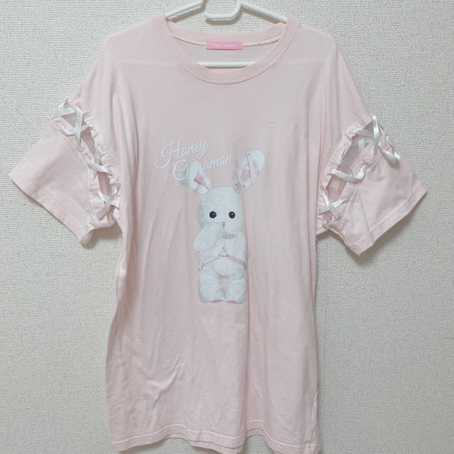 Honey Cinnamon(ハニーシナモン)のHoney Cinnamon Tシャツ レディースのトップス(Tシャツ(半袖/袖なし))の商品写真