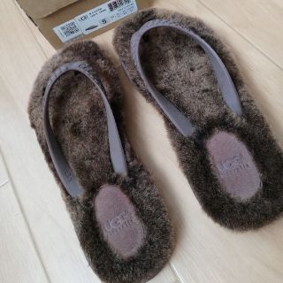 アグ(UGG)の【美品】UGG w  fluffie ビーチサダル(サンダル)