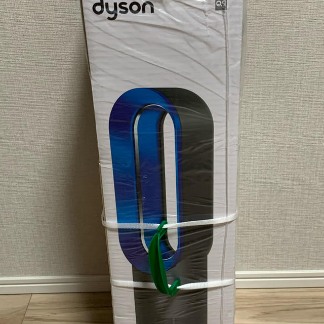 Dyson(ダイソン)のdyson AM-09-IB hot&cool 扇風機 スマホ/家電/カメラの冷暖房/空調(扇風機)の商品写真