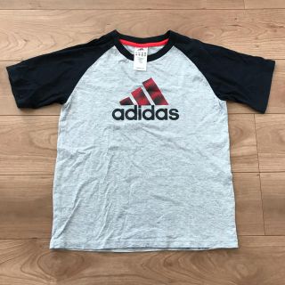 アディダス(adidas)の【美品】adidasアディダス★人気ロゴ入りコットンTシャツ★黒グレー150(Tシャツ/カットソー)